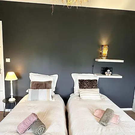 Logis De La Brangerie -puydufou 15 Min 3*